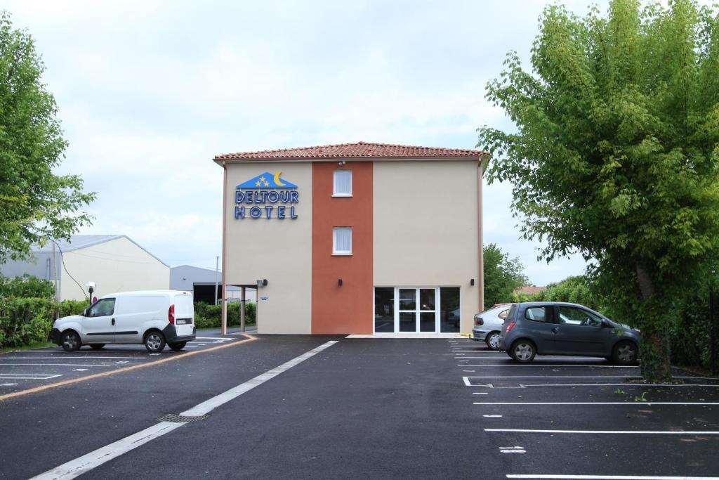 Brit Hotel Confort Villeneuve Sur Lot Bias  Zewnętrze zdjęcie