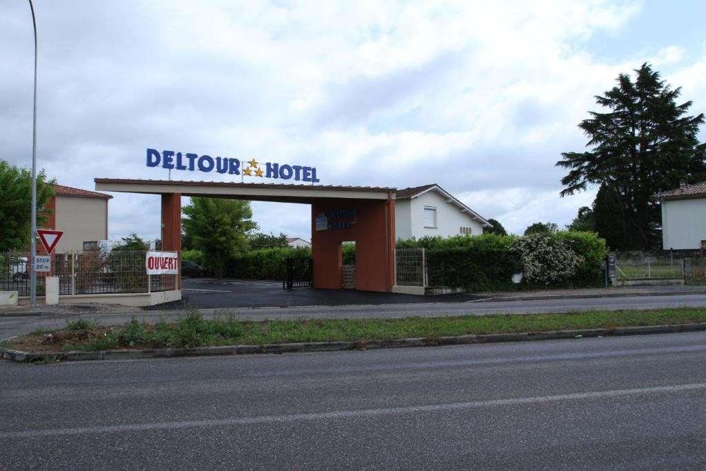 Brit Hotel Confort Villeneuve Sur Lot Bias  Zewnętrze zdjęcie